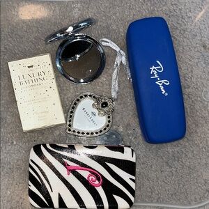 Ray-Ban Blue Case with Zebra Pouch and Heart Mirror